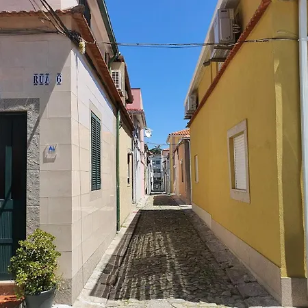 Style In A Pedestrian Quarter In The City's Heart Tatil Evi Porto