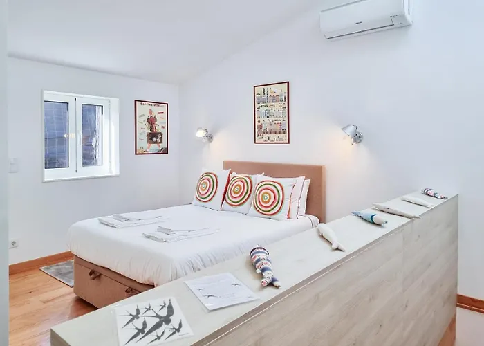 Style In A Pedestrian Quarter In The City's Heart *