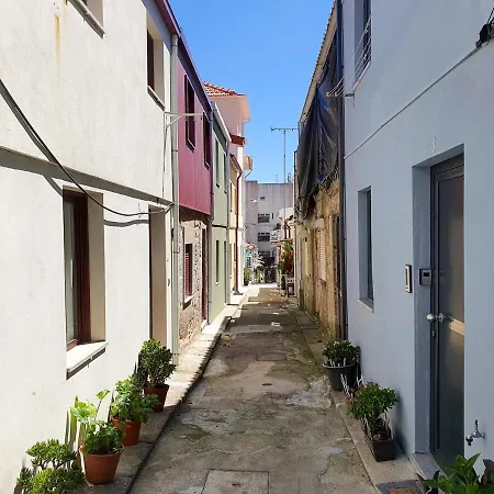 Style In A Pedestrian Quarter In The City's Heart 포르투