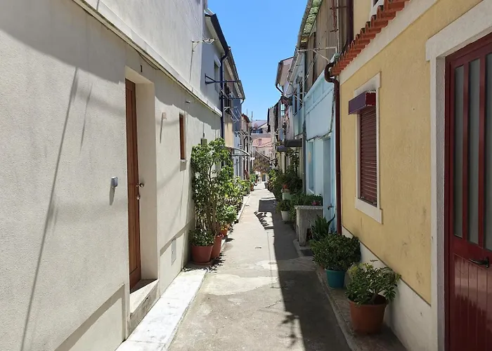 Style In A Pedestrian Quarter In The City's Heart Porto