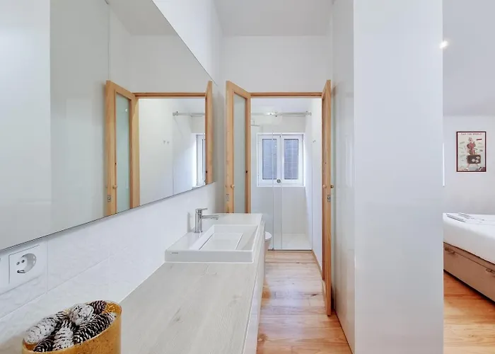 Style In A Pedestrian Quarter In The City's Heart بيت للعطل بورتو