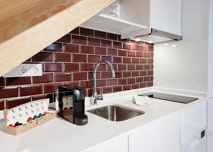 Style In A Pedestrian Quarter In The City's Heart * Porto