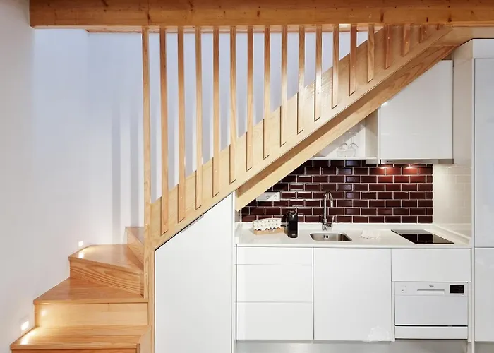 Style In A Pedestrian Quarter In The City's Heart * Porto